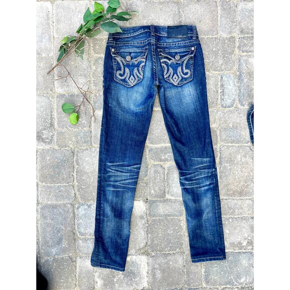 MEK low rise distressed skinny jeans size 25x30 - Picture 3 of 4